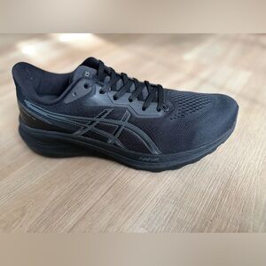 ASICS Men's Black Athletic Sneakers